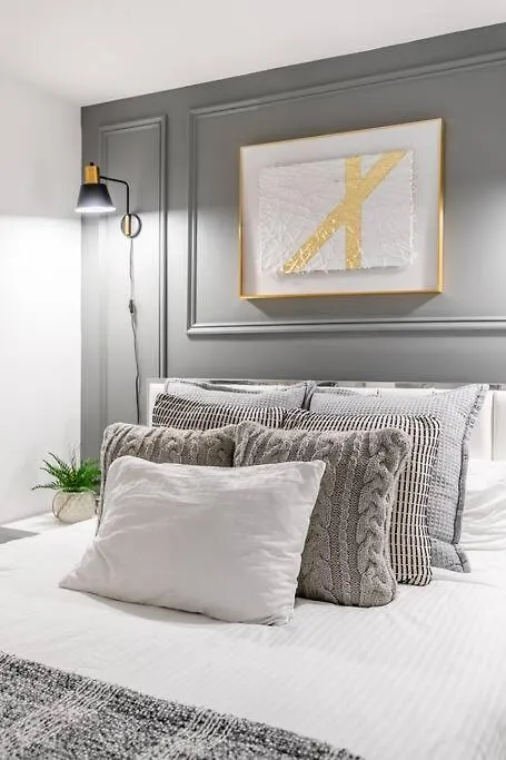 Apartment Luxury Suite Downtown Toronto Near Cn Tower