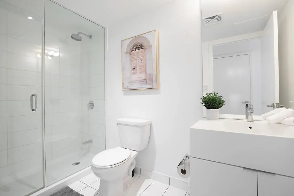 Apartment Luxury Suite Downtown Toronto Near Cn Tower Canada