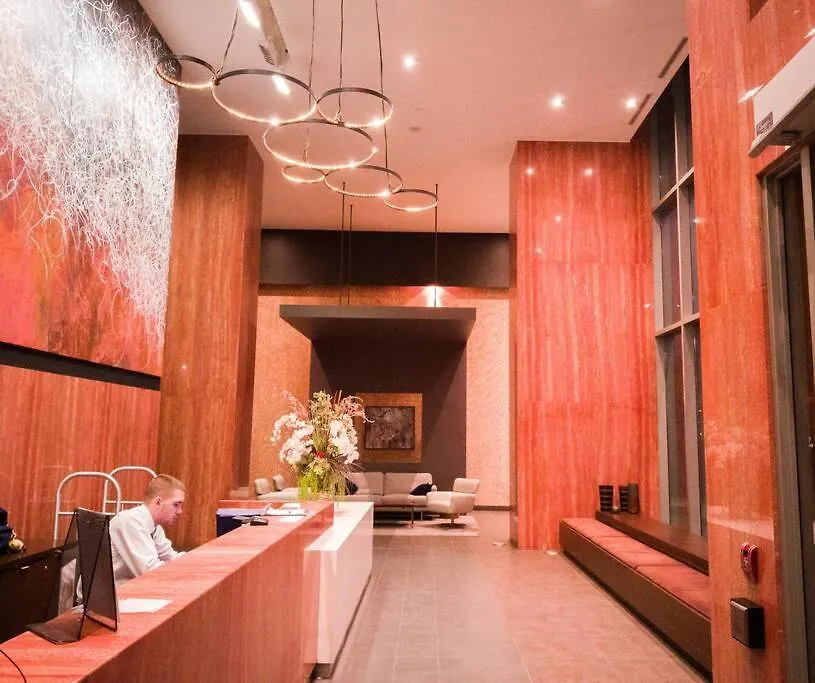 Luxury Suite Downtown Toronto Near Cn Tower