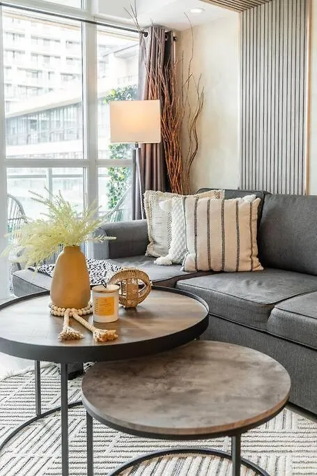 Luxury Suite Downtown Toronto Near Cn Tower Apartment